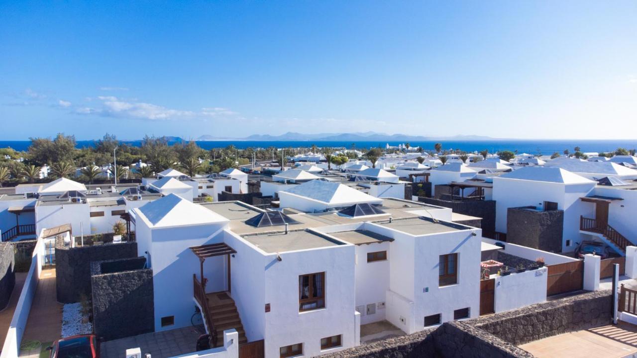 Villa Vista Rey - 6 Bedroom - Heated Pool - Amazing Views - Pool Table - Vista Lobos - Playa Blanca エクステリア 写真