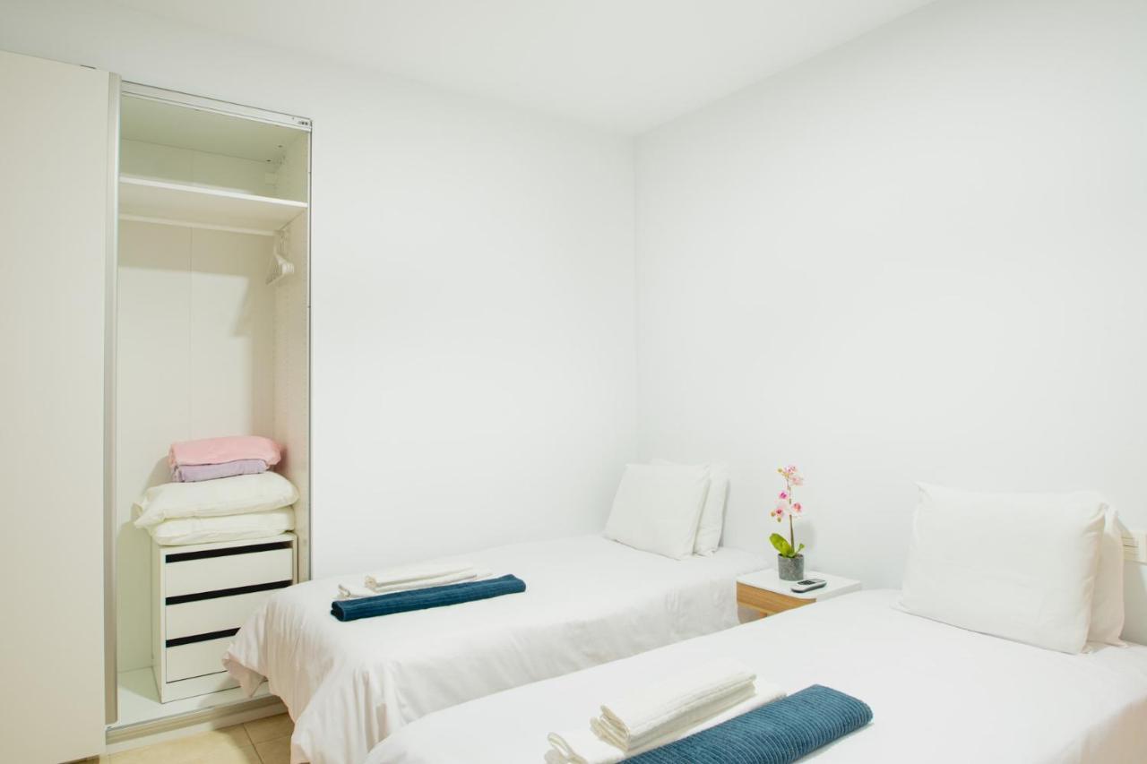 Villa Vista Rey - 6 Bedroom - Heated Pool - Amazing Views - Pool Table - Vista Lobos - Playa Blanca エクステリア 写真